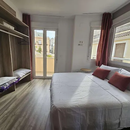 Turísticos Kenzamin * Alicante