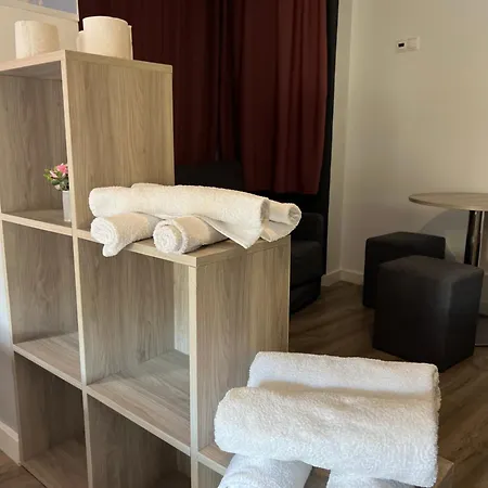 Apartament Turisticos Kenzamin *