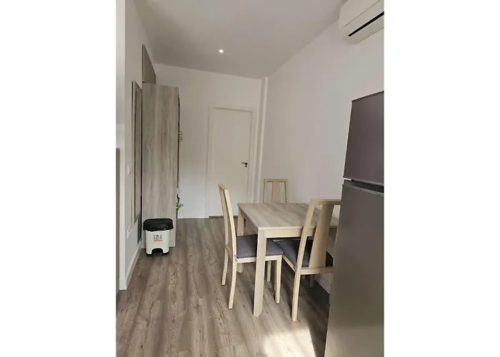 Turisticos Kenzamin Apartmán *